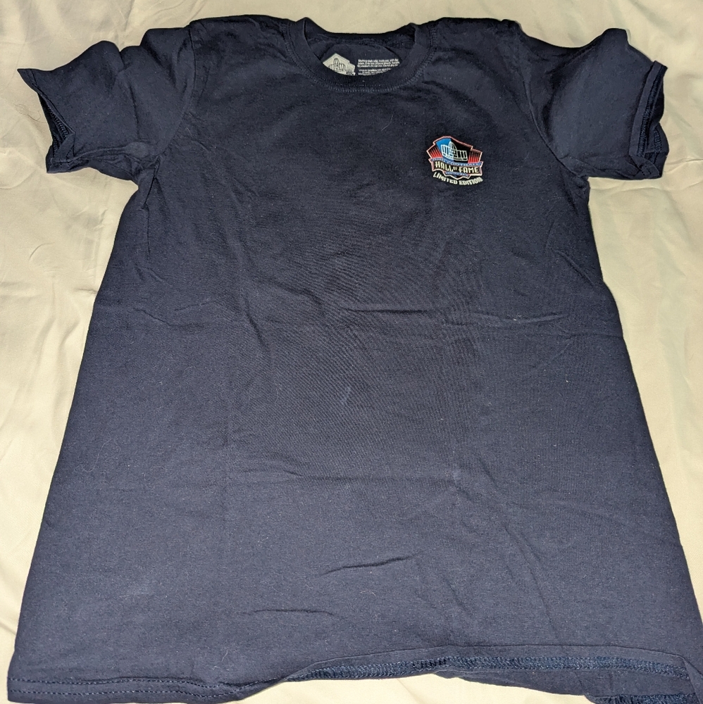 NFL Hall Of Fame‎ 2022 Limited Edition Men's Small Graphic T-Shirt